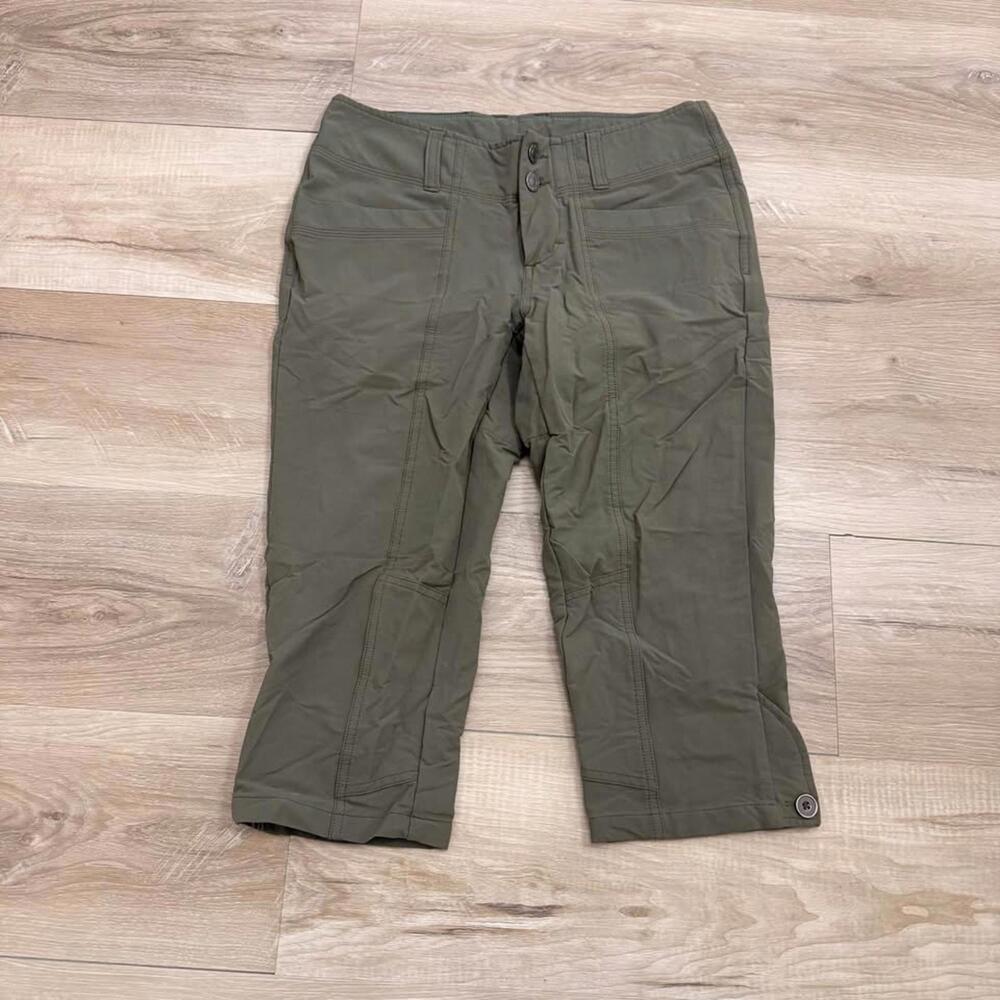 MEC Nylon Pants Capri Olive Green Women's Size 4 Outdoors Hiking Camping‎